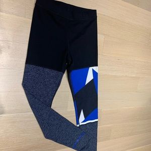 Under armour graphic leggings